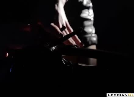 Amazing Lesbian Sex With Strapon In Pantyhose