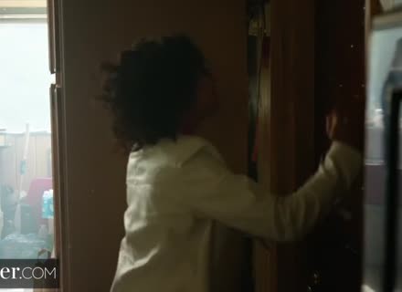 Turned On Kenzie Reeves Passionately Deepthroats Rod In Bathroom 2