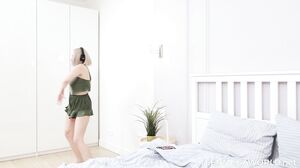 Old N Young   Sara Bork